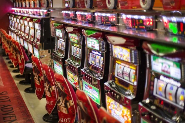 Live dealer baccarat gameplay on mobile